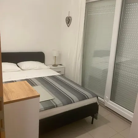 Apartment Arijana S Pogledom Na *