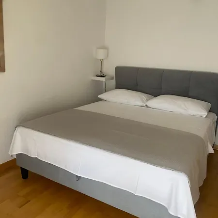 Arijana S Pogledom Na Apartment *